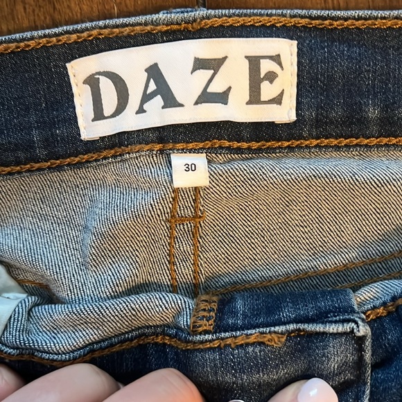 Daze crop-boot raw hem highrise shy girl jeans! - Picture 2 of 9